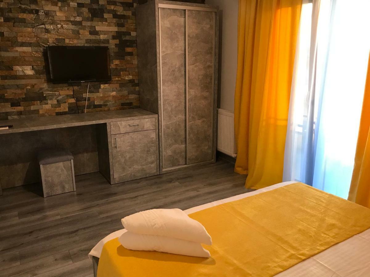 Mav Boutique Villa 艾福雷诺德 外观 照片
