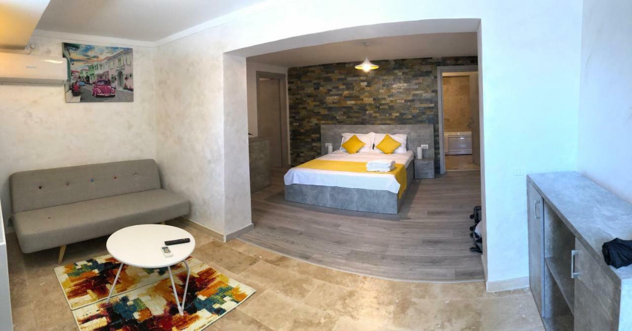 Mav Boutique Villa 艾福雷诺德 外观 照片